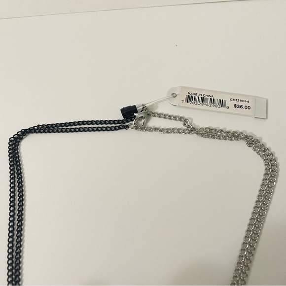 Guess Two Tone Chain Wood Look Horn Necklace - Picture 8 of 16